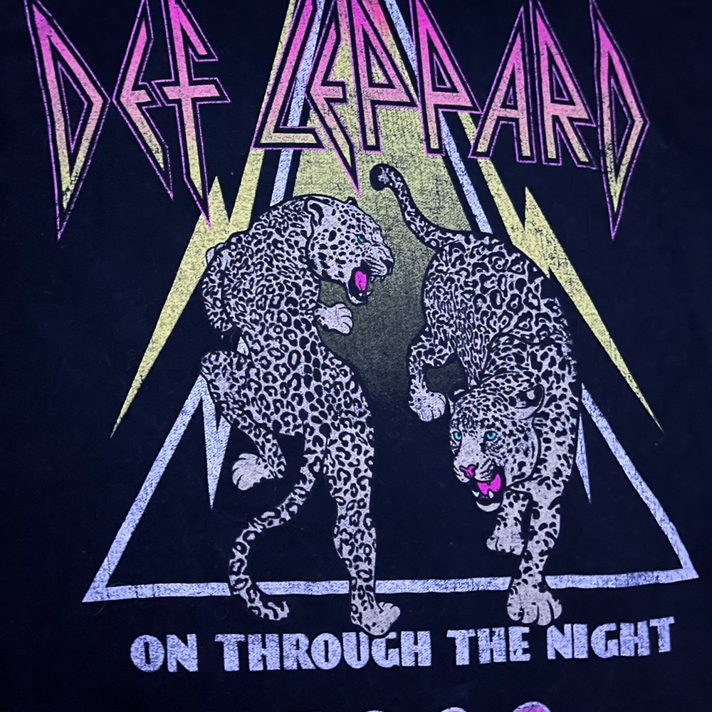 Def Leppard Graphic Tee